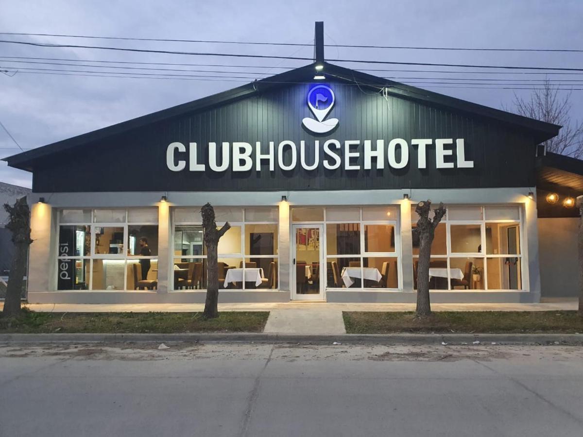 Club House Hotel General Roca Eksteriør billede